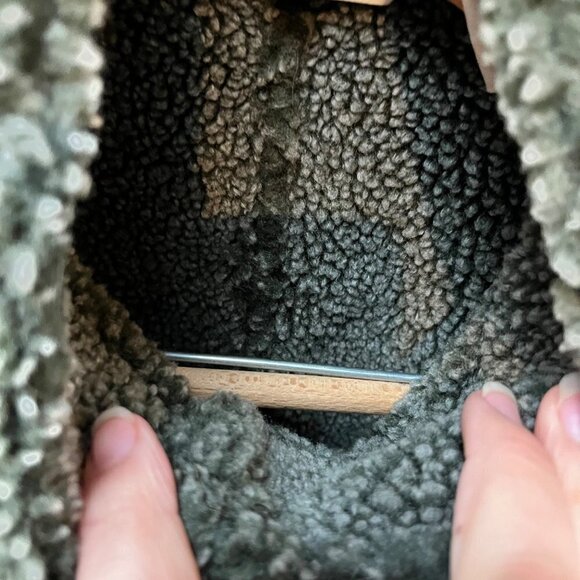 L.L. Bean Olive Green Sherpa-Lined Vest - Picture 4 of 7